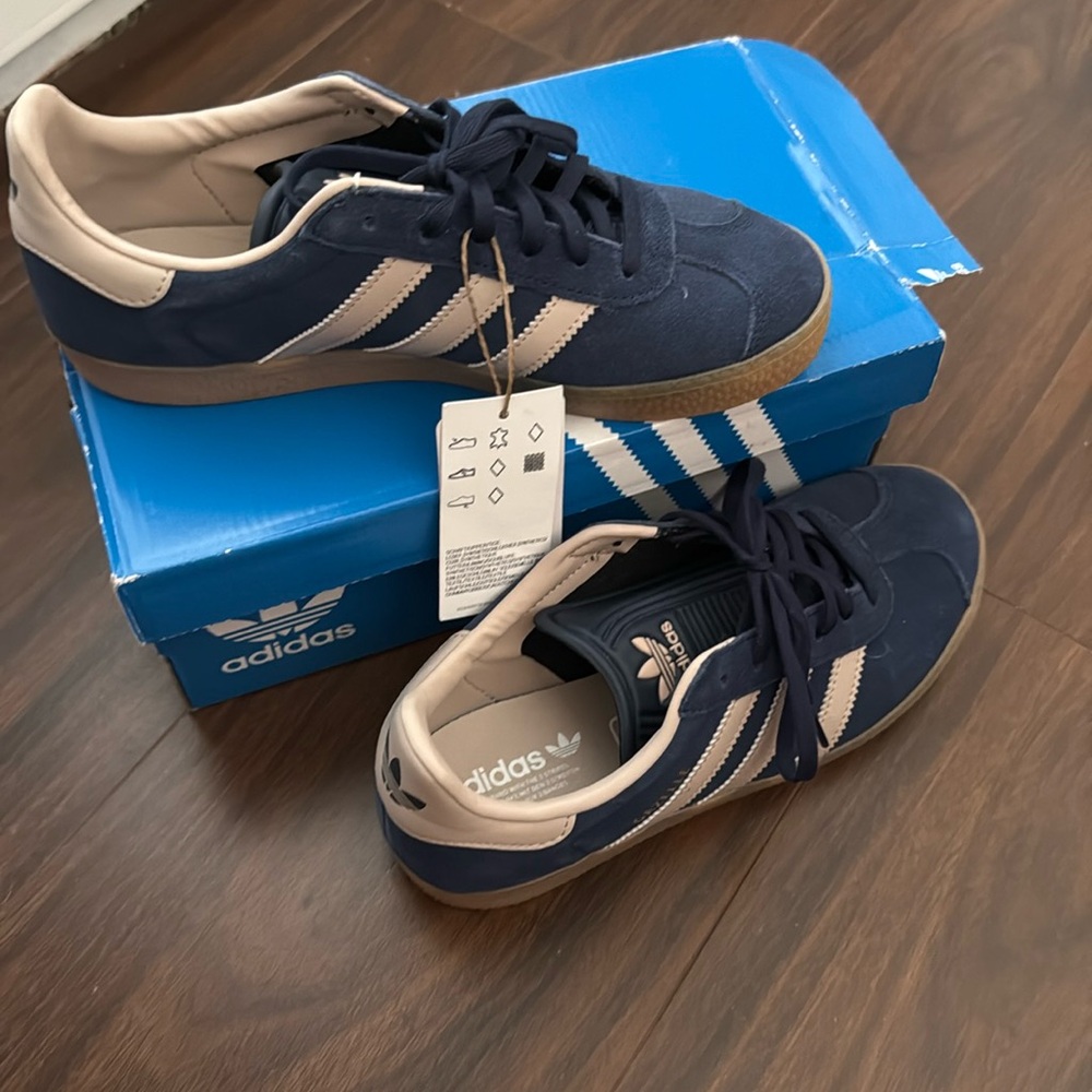 Adidas gazelle
